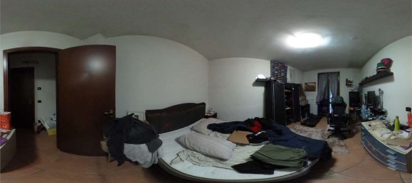 7 bedrooms House in Correggio, Italy No. 365215 5