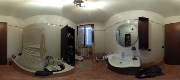 7 bedrooms House in Correggio, Italy No. 365215 7