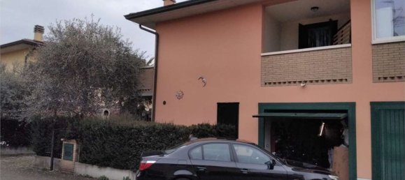 7 bedrooms House in Correggio, Italy No. 365215 4