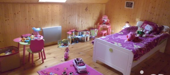 Casa de 3 habitaciónes en Chateau-Thierry, France No. 227162 4