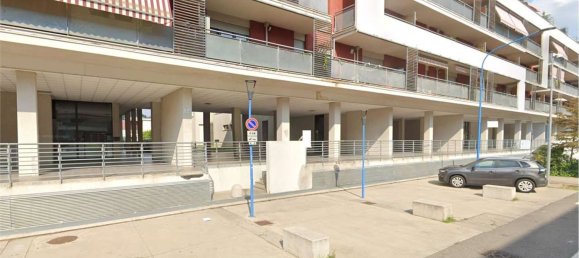 169m² Commercial property in Brescia, Italy No. 359638 4