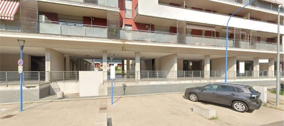 169m² Commercial property in Brescia, Italy No. 359638 10