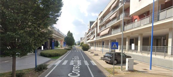 169m² Commercial property in Brescia, Italy No. 359638 13