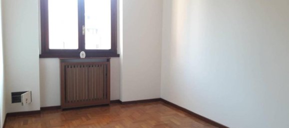 2 rooms Apartment in Cavenago di Brianza, Italy No. 37738 7