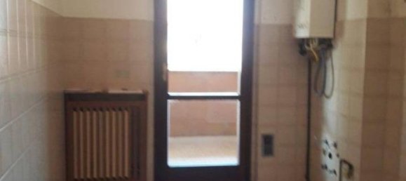 2 rooms Apartment in Cavenago di Brianza, Italy No. 37738 3