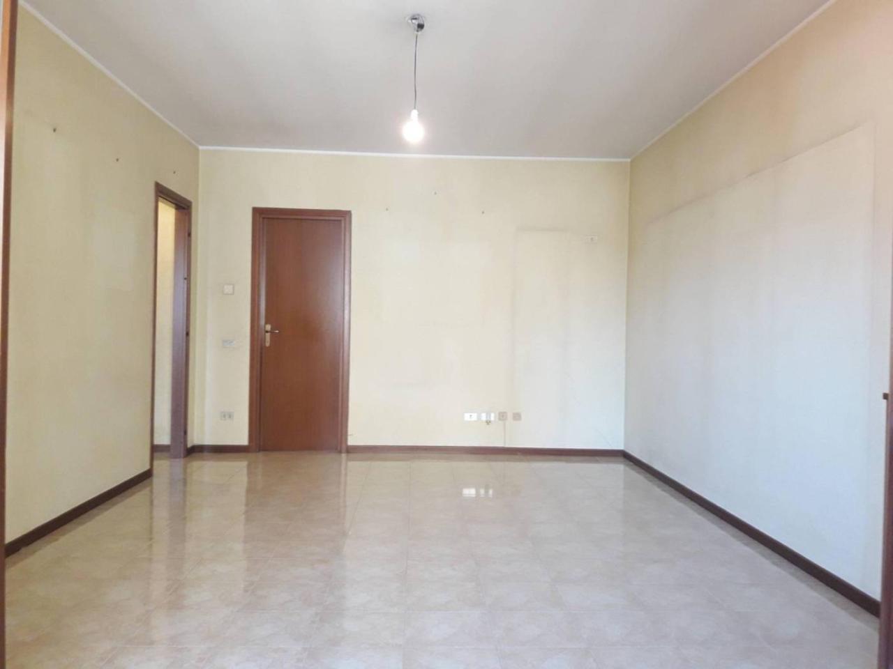 2 rooms Apartment in Cavenago di Brianza, Italy No. 37738