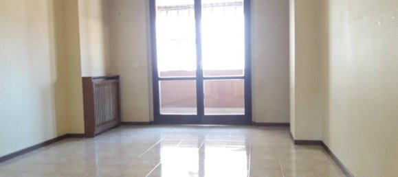 2 rooms Apartment in Cavenago di Brianza, Italy No. 37738 2