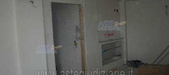 7غرفة شقة في Magliano de' Marsi, Italy رقم 186691 9