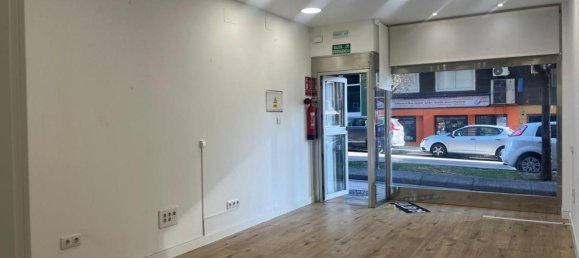 40m² Commercial property in Jaen, Spain No. 135484 14