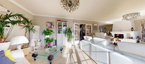 7 rooms House in Cormeilles-en-Parisis, France No. 328476 2