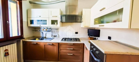 2 Schlafzimmer Wohnung in Colorno, Italy, Nr. 301304 18