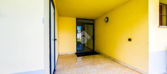 2 Schlafzimmer Wohnung in Colorno, Italy, Nr. 301304 8