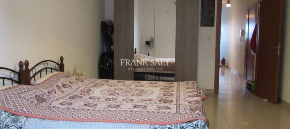 1 bedroom Apartment in Gzira, Malta No. 3931 6