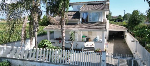 3 bedrooms Villa in Casapesenna, Italy No. 309208 2