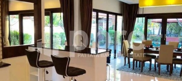 3 bedrooms Cafe / restaurant in Sattahip, Thailand No. 16140 2