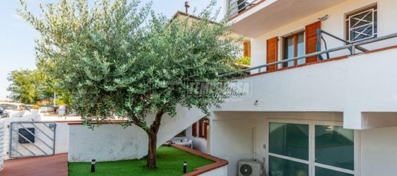 Apartamento de 4 divisões em Numana, Italy N.º 235108 28