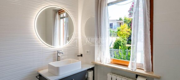 Apartamento de 4 divisões em Numana, Italy N.º 235108 18