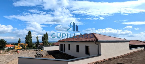 3 Schlafzimmer Haus in Villemontais, France, Nr. 196184 8