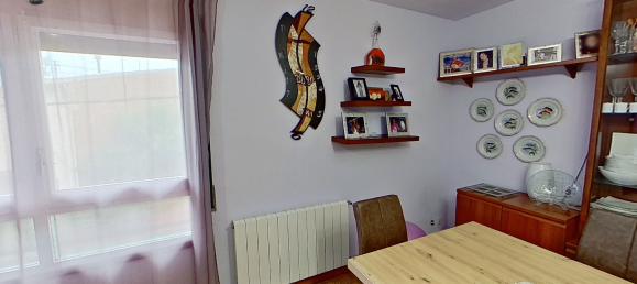 4 bedrooms Apartment in Girona, Spain No. 189445 8