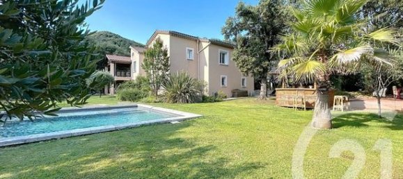 3 bedrooms Villa in Gard, France No. 279157 2