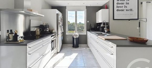 3 bedrooms Villa in Gard, France No. 279157 13