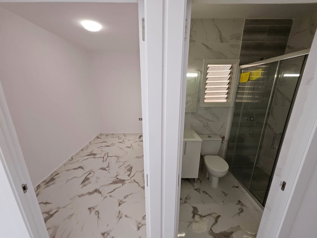 Apartamento de 2 dormitorios en Arona, Spain No. 259487