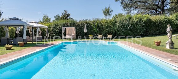 19 bedrooms Villa in Foiano della Chiana, Italy No. 64977 10