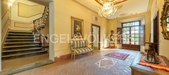 19 bedrooms Villa in Foiano della Chiana, Italy No. 64977 13