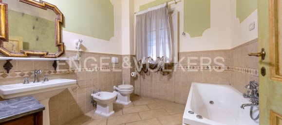 19 bedrooms Villa in Foiano della Chiana, Italy No. 64977 21
