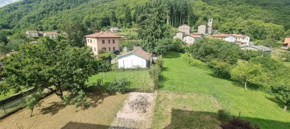 5 rooms Apartment in Camporgiano, Italy No. 148871 14