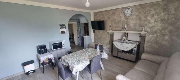 5 rooms Apartment in Camporgiano, Italy No. 148871 5