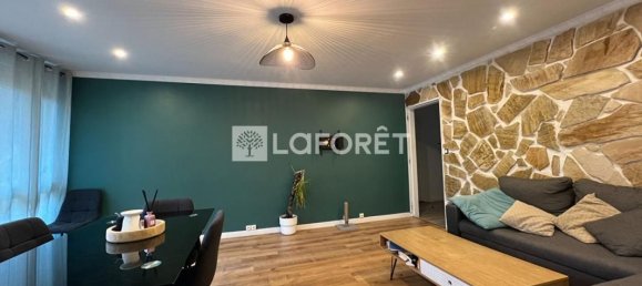 3 bedrooms Apartment in Mennecy, France No. 162025 14