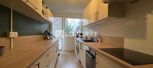 3 bedrooms Apartment in Mennecy, France No. 162025 2