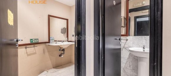 160m² Commercial property in Monachil, Spain No. 93880 7