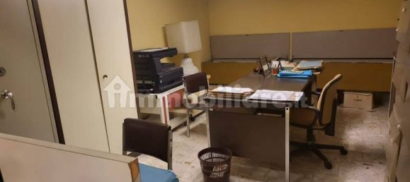 Квартира с 4 спальнями в Рим, Италия № 200728 9