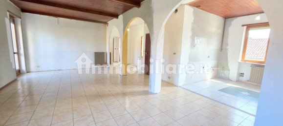 2 bedrooms Apartment in Moncalieri, Italy No. 307294 6
