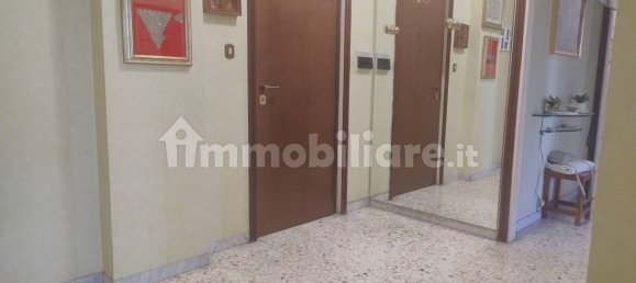 2 bedrooms Apartment in Rome, Italy No. 376187 3