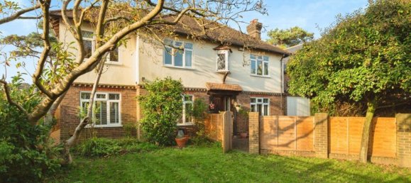 4 bedrooms House in Tunbridge Wells, United Kingdom No. 10416 2