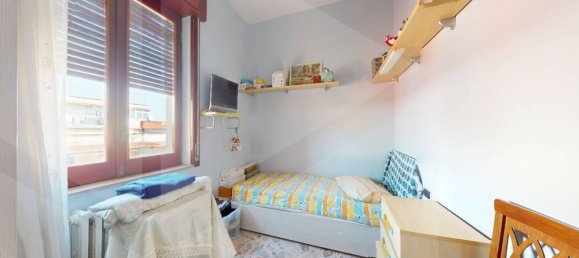11 rooms Apartment in Arzano, Italy No. 18529 18