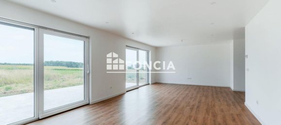 Casa de 4 dormitorios en Waldwisse, France No. 329428 5