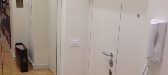 3 rooms Apartment in Rome, Italy No. 251897 2