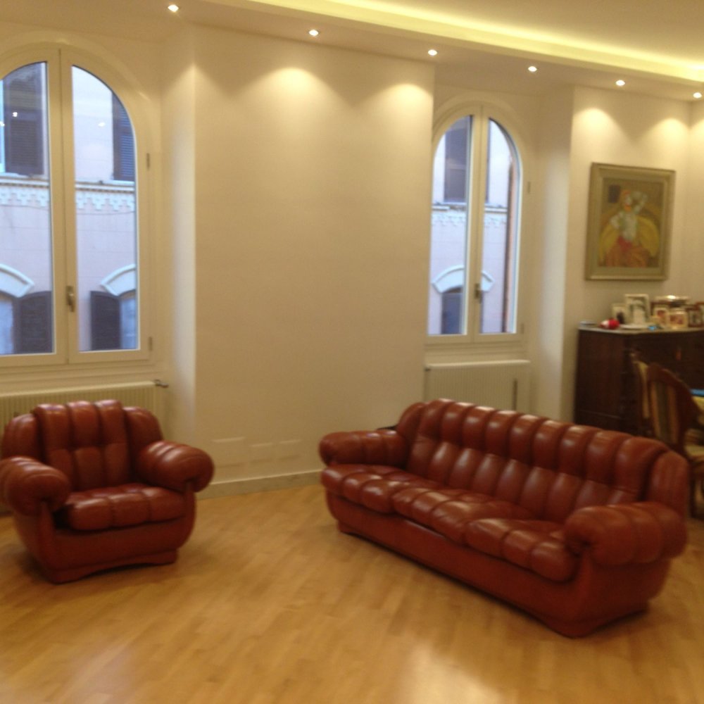 3 rooms Apartment in Rome, Italy No. 251897