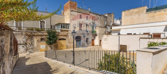 8 bedrooms House in Noicattaro, Italy No. 365272 18