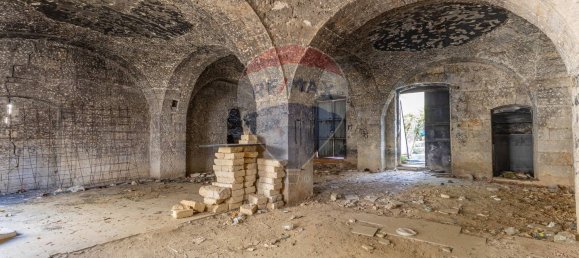 8 bedrooms House in Noicattaro, Italy No. 365272 8