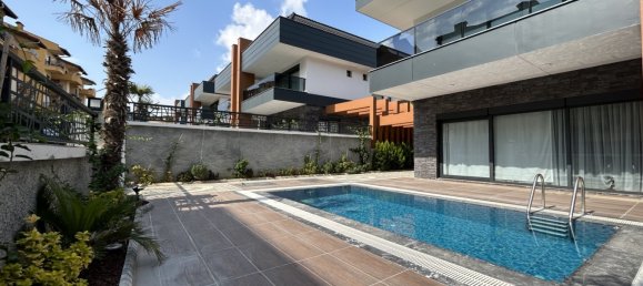 Villa 4+1 in Turkler, Turkey No. 17609 7