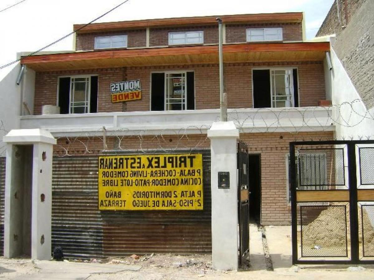 2 Schlafzimmer Haus in Bermudez, Argentina, Nr. 875