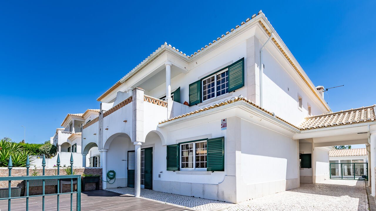 5 bedrooms Villa in Ericeira, Portugal No. 65423