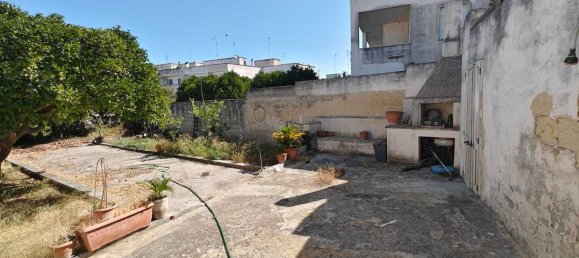 Casa de 2 dormitorios en Vernole, Italy No. 381941 8