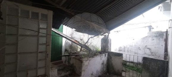 3 bedrooms House in Abrantes, Portugal No. 185508 17