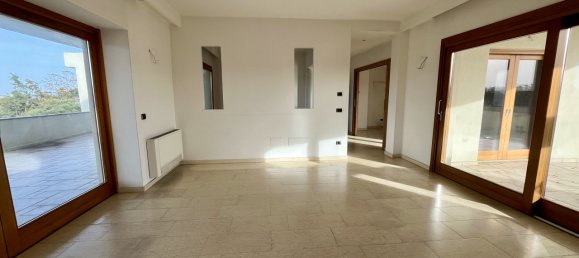 Ático de 5 dormitorios en Olbia, Italy No. 59835 7